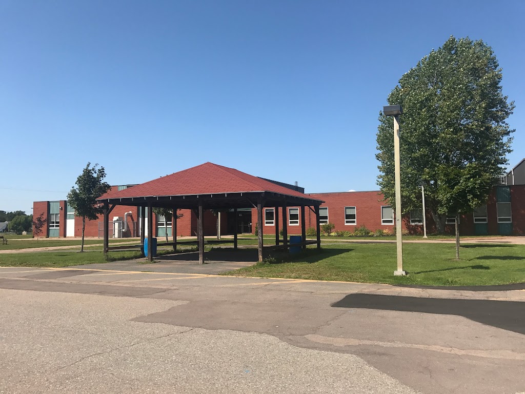 Stonepark Intermediate School | 50 Pope Ave, Charlottetown, PE C1A 7P5, Canada | Phone: (902) 368-6085