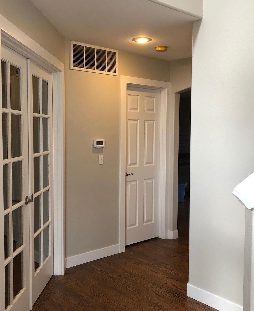 Living Home Indoors | 134 Lavatera St, Gloucester, ON K1T 0R8, Canada | Phone: (613) 513-9826