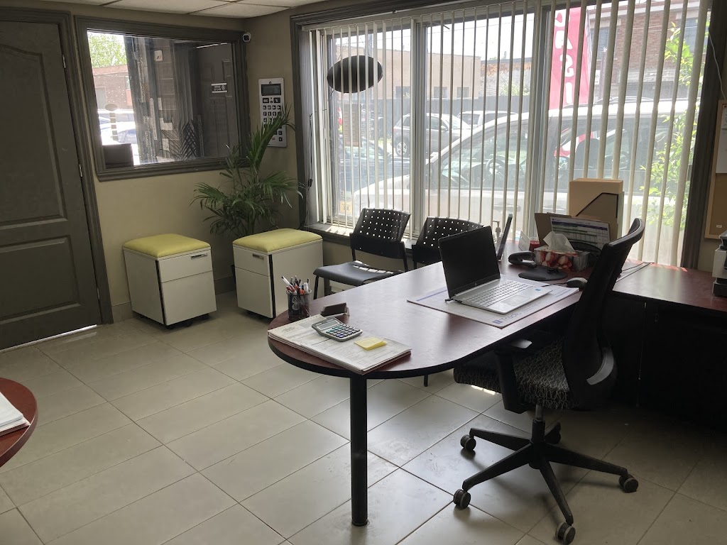 AUTO B2B | 10459 Av. Pigeon, Montréal-Nord, QC H1G 5T6, Canada | Phone: (514) 234-3149
