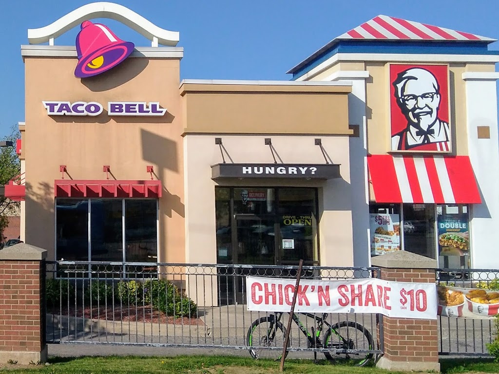KFC | 7028 Yonge St, Thornhill, ON L4J 1V7, Canada | Phone: (905) 707-0340