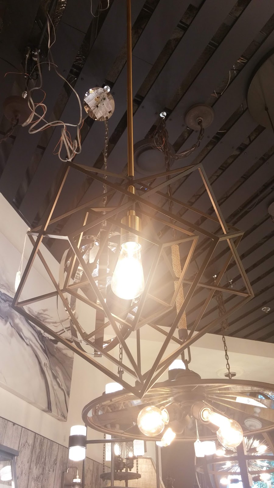 Lighting Reflects Design | 2395 Princess St #5, Kingston, ON K7M 0C4, Canada | Phone: (613) 542-5115
