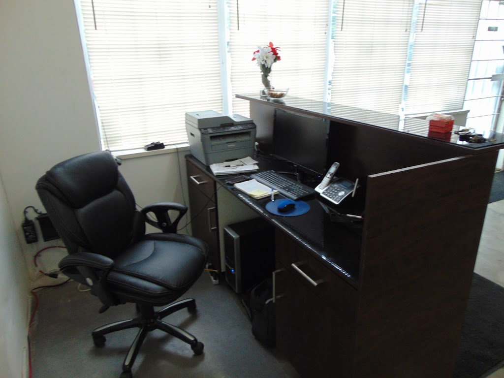 Fast Auto Glass (Surrey) Ltd. | 13443 71a Ave, Surrey, BC V3W 2L2, Canada | Phone: (604) 593-7502