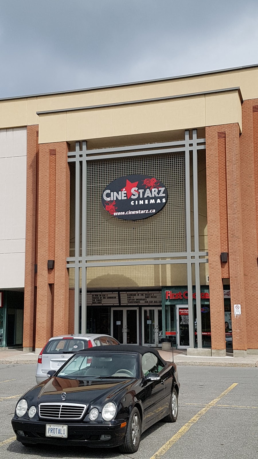 Cine Starz Orleans | 250 Centrum Blvd, Orléans, ON K1E 3J1, Canada | Phone: (613) 837-8787