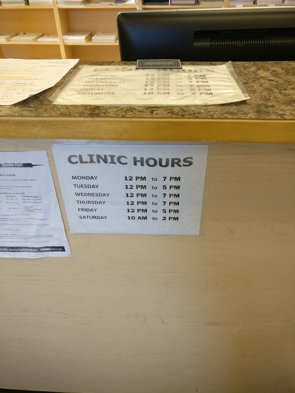 M & D Medical Centre | 872 Sheppard Ave W, North York, ON M3H 5V5, Canada | Phone: (416) 633-1600
