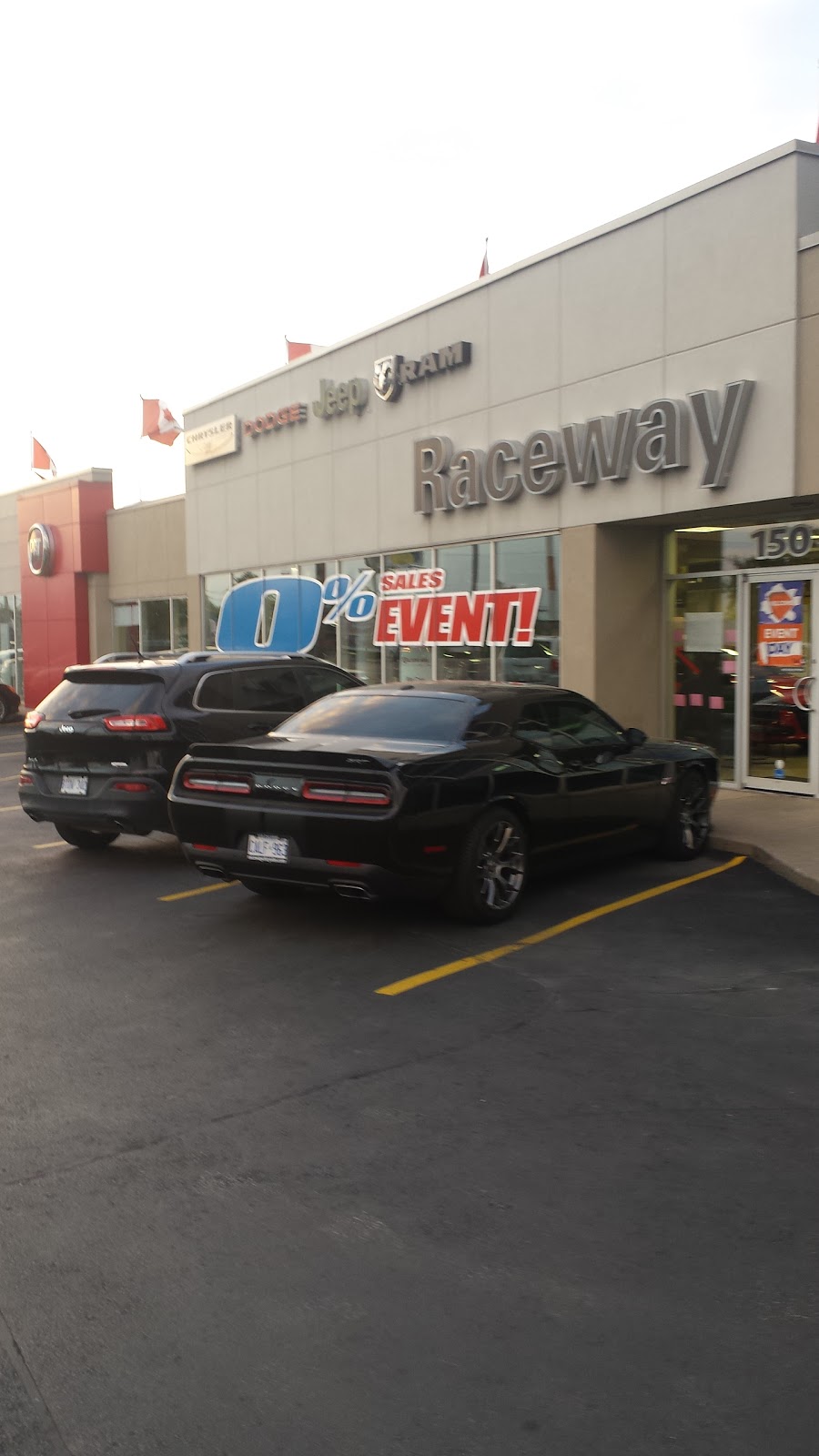 Raceway Chrysler Dodge Jeep Ram Fiat Ltd. | 150 Rexdale Blvd, Etobicoke, ON M9W 1P6, Canada | Phone: (416) 743-9900