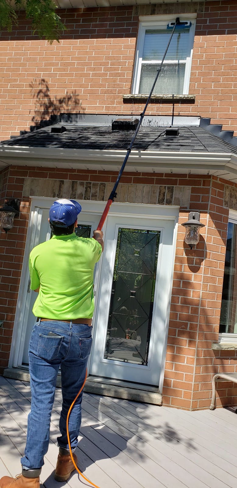 Reach Cleaning | 535 Margaret St, Cambridge, ON N3H 3X6, Canada | Phone: (226) 979-5017