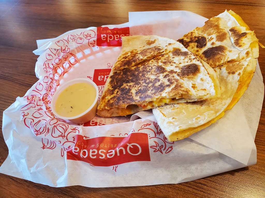 Quesada Burritos & Tacos | 640 Pembroke St E, Pembroke, ON K8A 3M1, Canada | Phone: (613) 732-9494