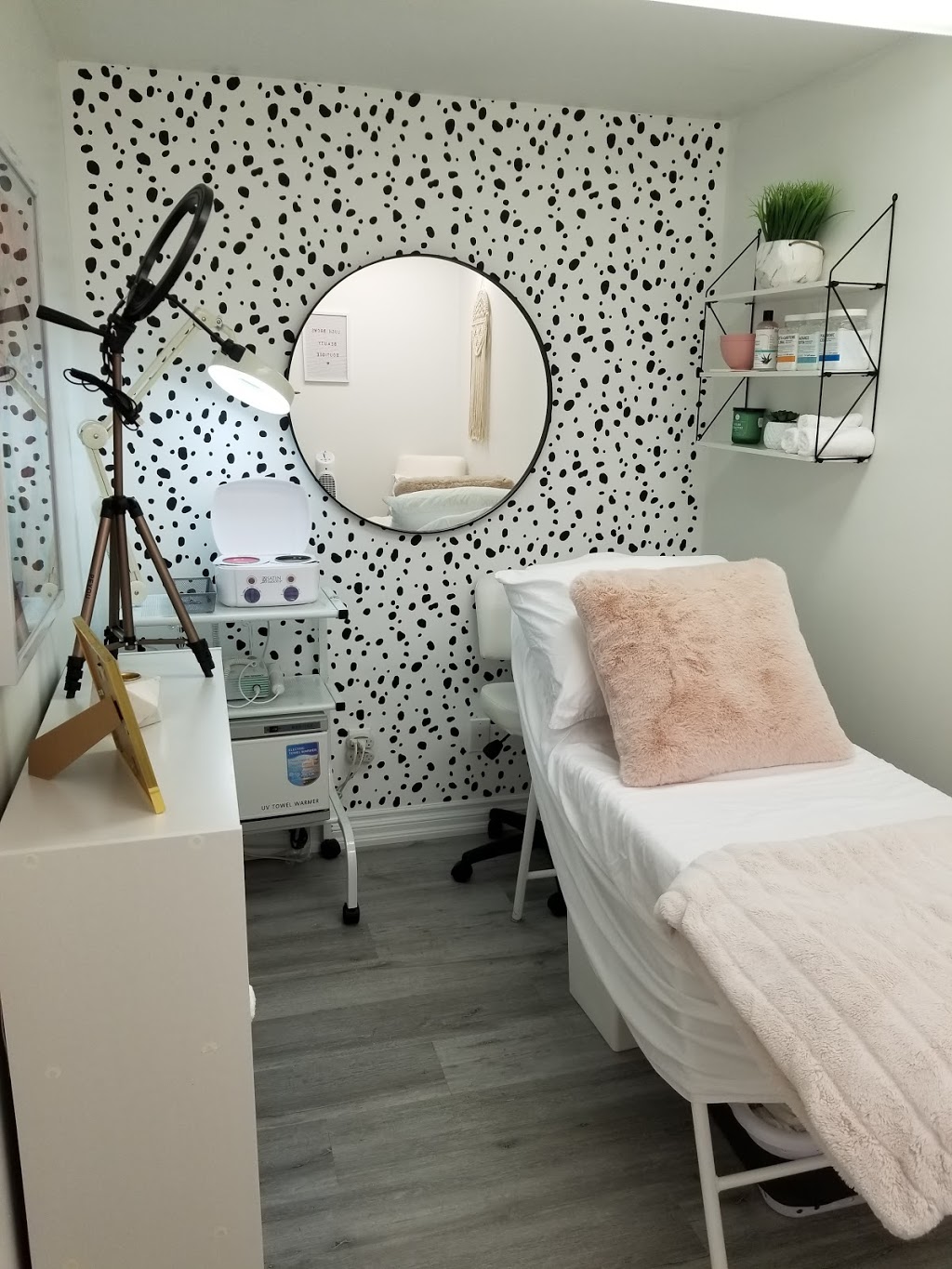 Lush Brows Beauty Boutique | 631 Montrave Ave, Oshawa, ON L1J 4T3, Canada | Phone: (905) 999-8177