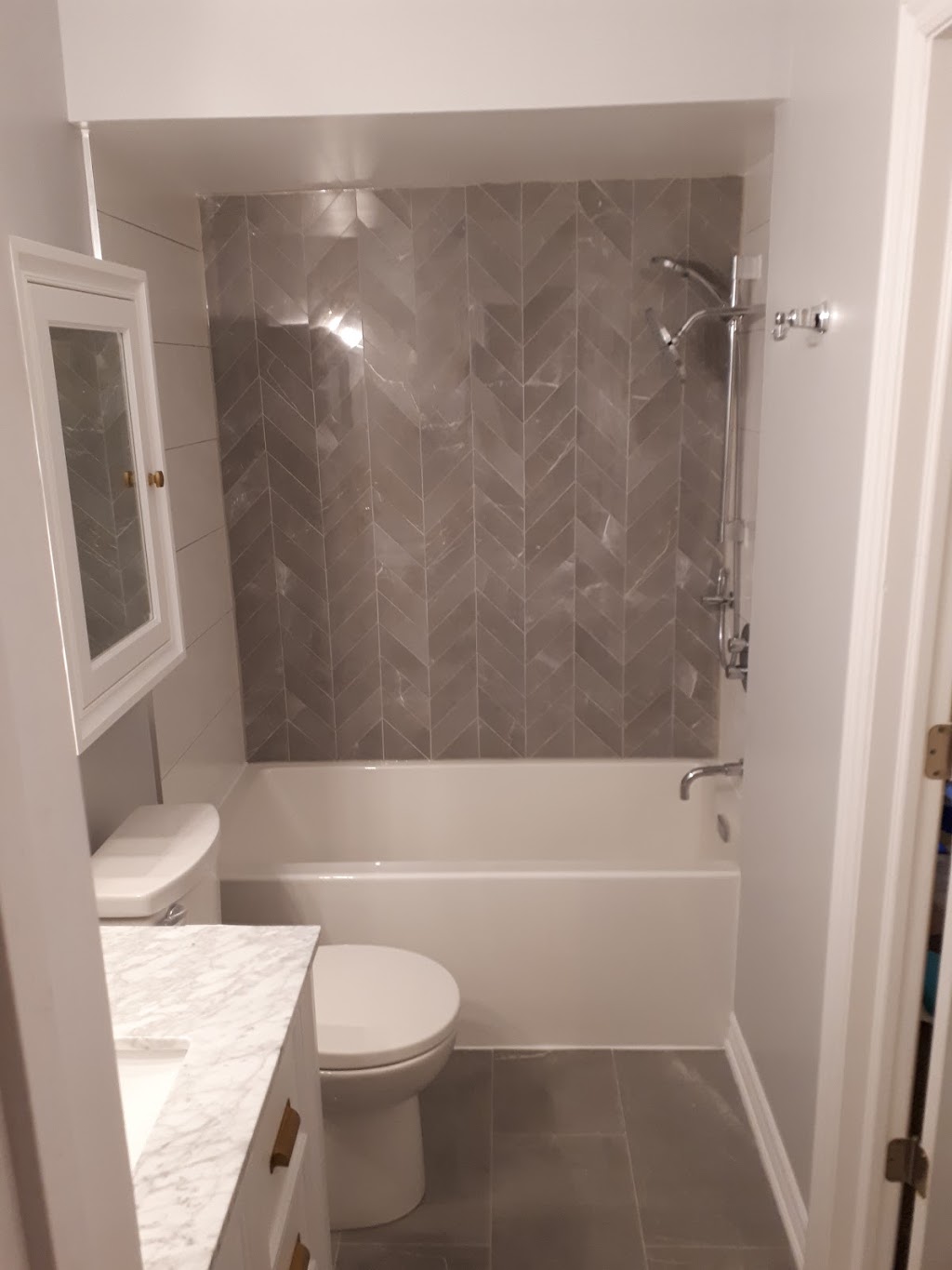 Mud2mortar Interior Renovations | 9 Vincent Ct, Newcastle, ON L1B 1E3, Canada | Phone: (905) 243-0022
