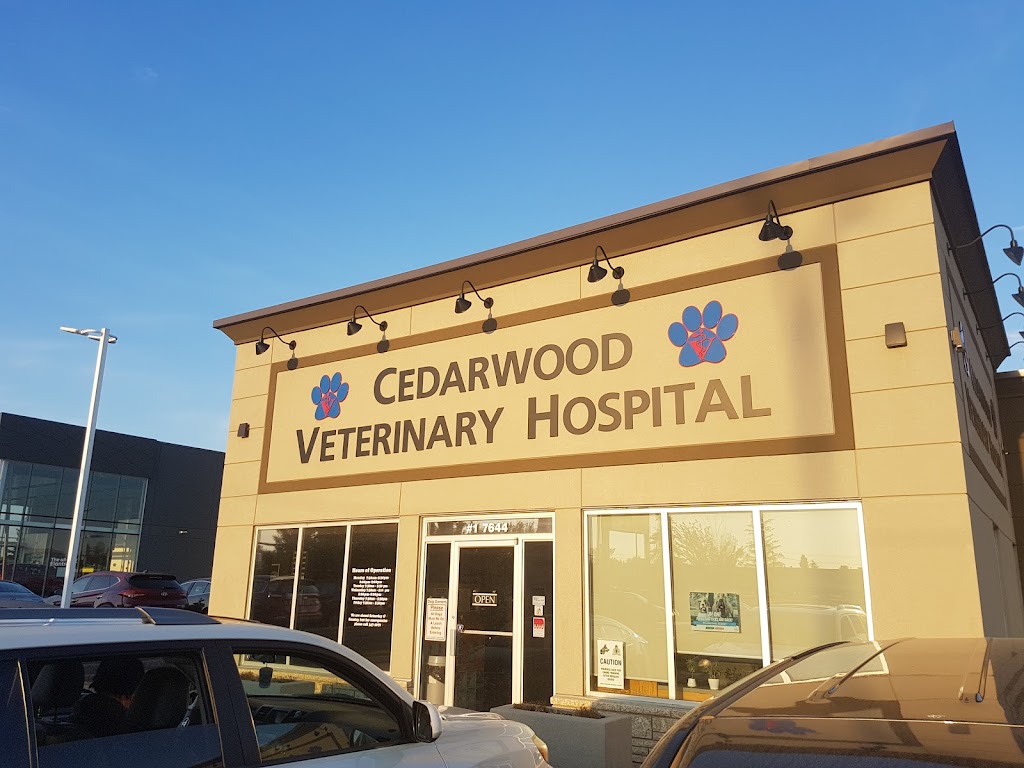 Cedarwood Veterinary & Animal Emergency Hospital | 7644 50 Ave, Red Deer, AB T4P 2A8, Canada | Phone: (403) 347-2676
