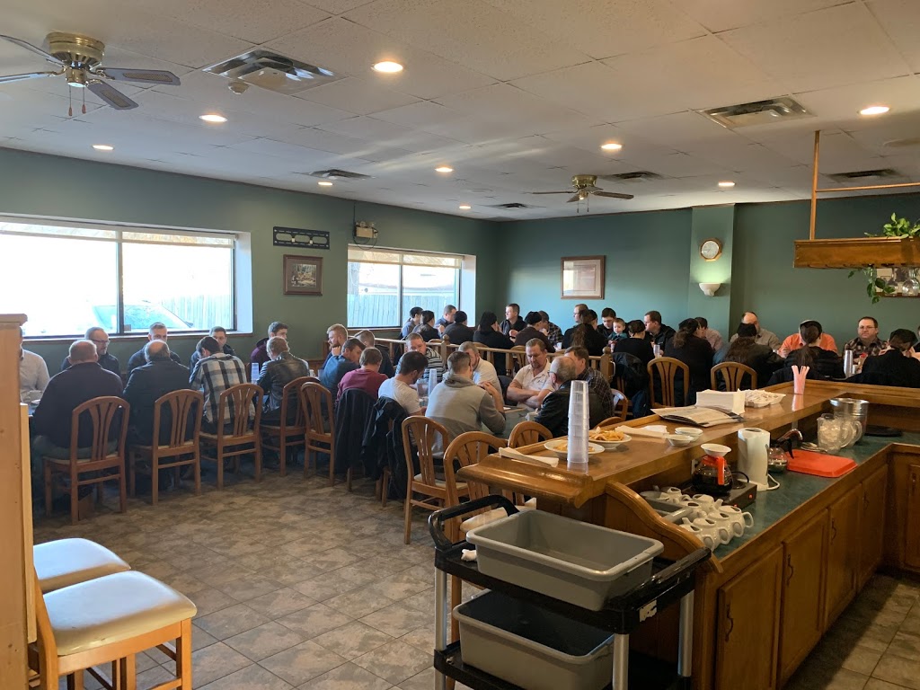 Shermans Station Steakhouse and Seafood | 119 Erie St N, Leamington, ON N8H 3A3, Canada | Phone: (519) 324-9222