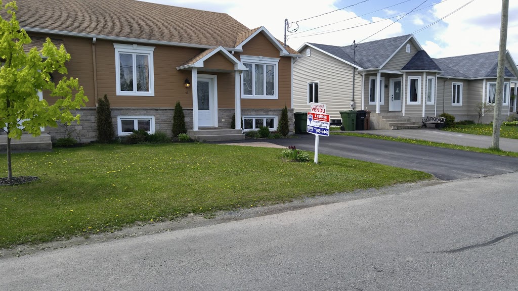 Parc Hélène-Moreau | 106 Rue de la Mère Simon, Victoriaville, QC G6T 1R4, Canada | Phone: (819) 758-1571