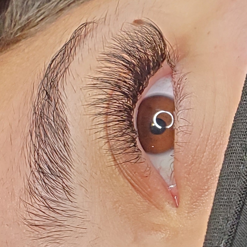 Mirabelle Lashes | 1377 Oxford St, Oshawa, ON L1J 3W7, Canada | Phone: (780) 350-8028