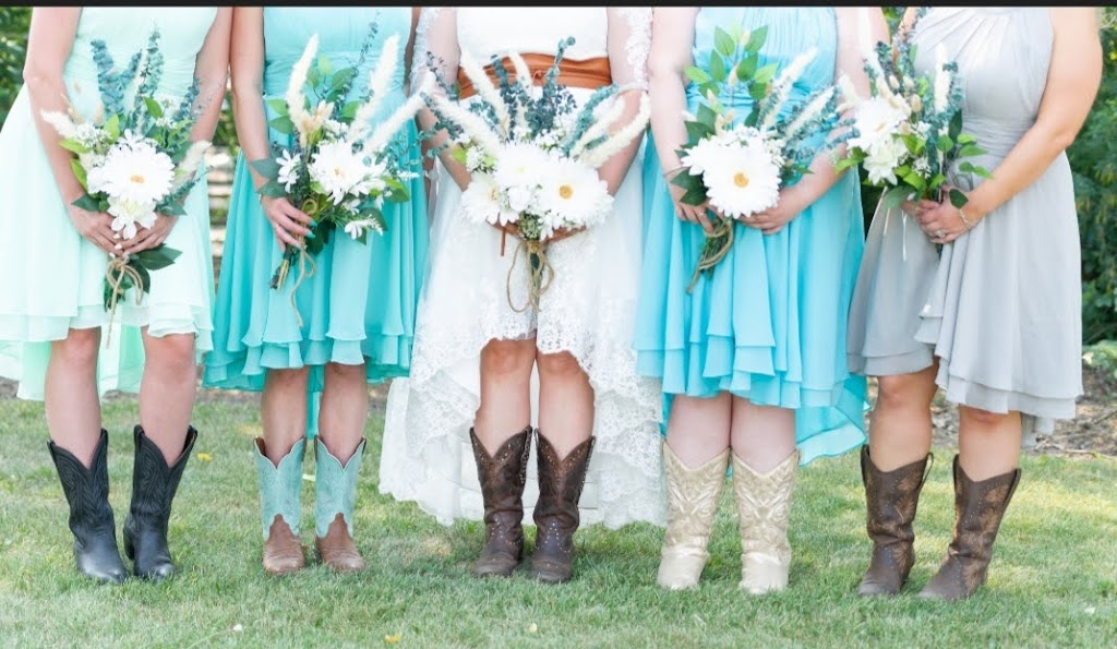 JC Garcia Photography YYC | 135 Legacy View SE, Calgary, AB T2X 4H9, Canada | Phone: (403) 919-9676
