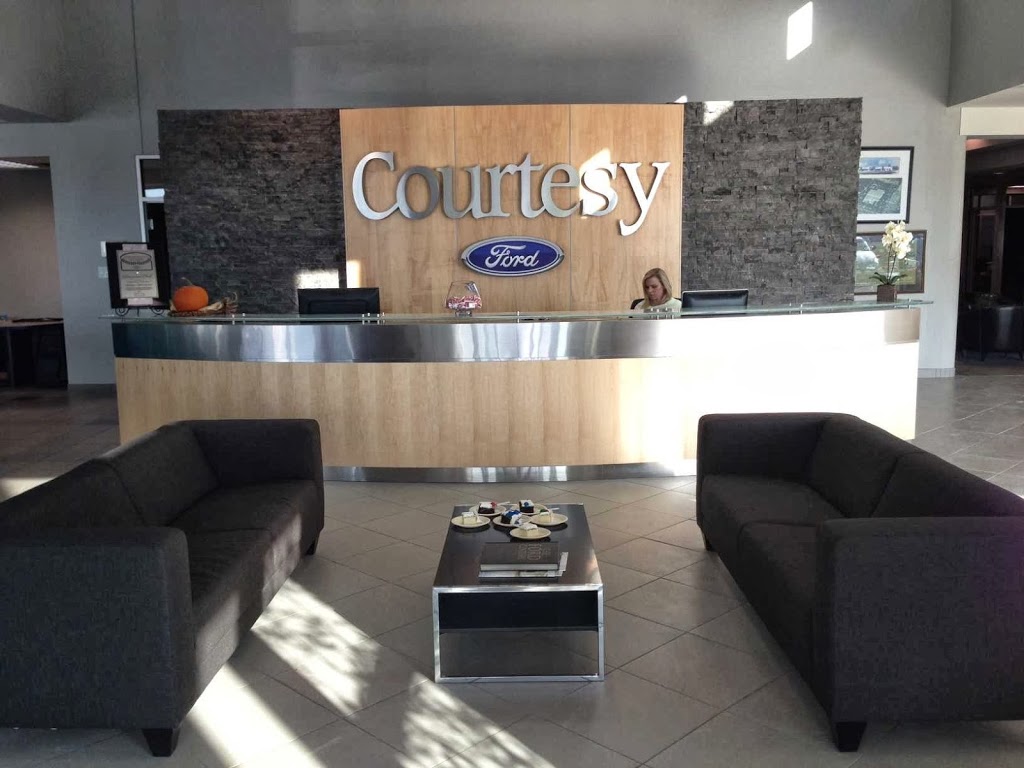 Courtesy Ford Lincoln Sales | 684 Wharncliffe Rd S, London, ON N6J 2N7, Canada | Phone: (519) 680-1200