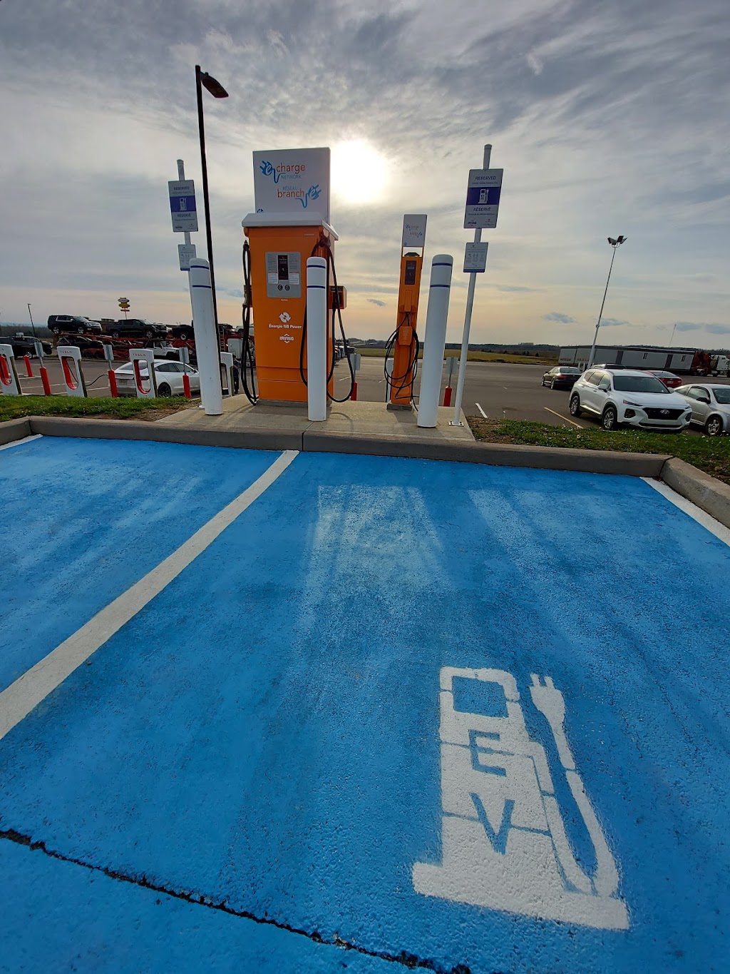 eCharge Network Charging Station | 2986 Fredericton Road Salisbury, New Brunswick, NB E4J 2G1, Canada | Phone: (844) 661-6272