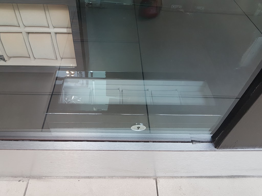 Kavar Jewellers | 221 Glendale Ave, St. Catharines, ON L2T 2K9, Canada | Phone: (905) 704-0632