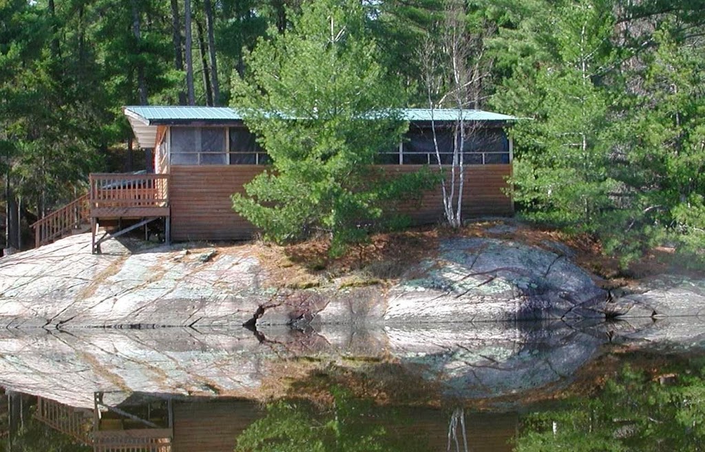 Bryer Lodge | 751 ON-528A, Noëlville, ON P0M 2N0, Canada | Phone: (705) 898-2381