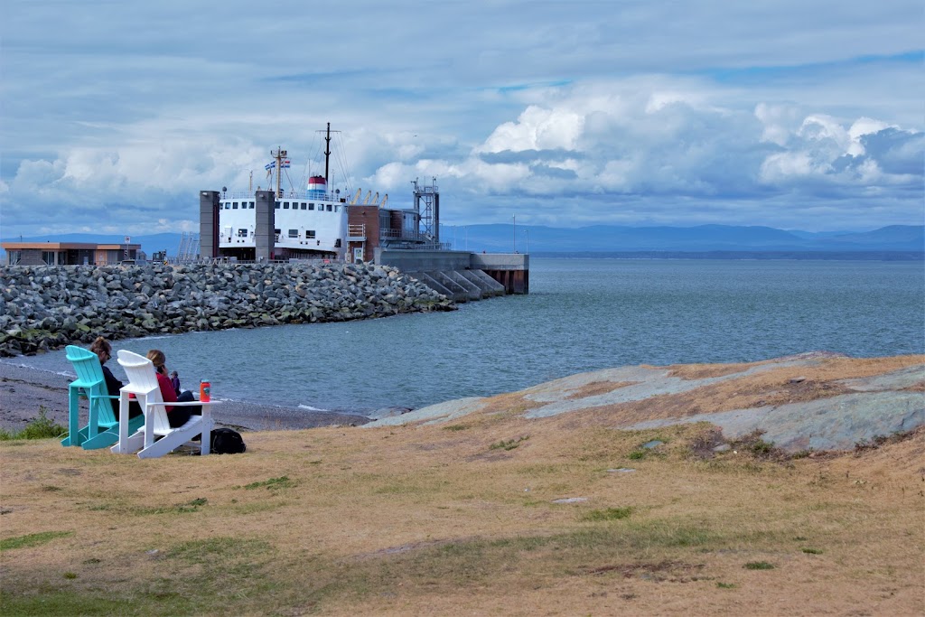 Rivière-du-Loup Terminal | 199 Rue Hayward, Rivière-du-Loup, QC G5R 3Y8, Canada | Phone: (418) 862-5094