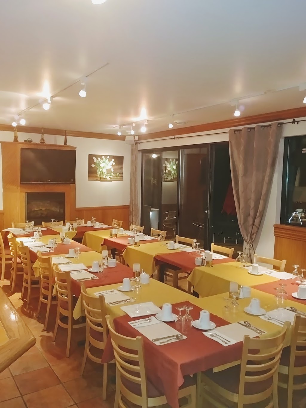 Le roi du nord | 1400 Boulevard de Sainte-Adèle, Sainte-Adèle, QC J8B 0J8, Canada | Phone: (450) 745-1900
