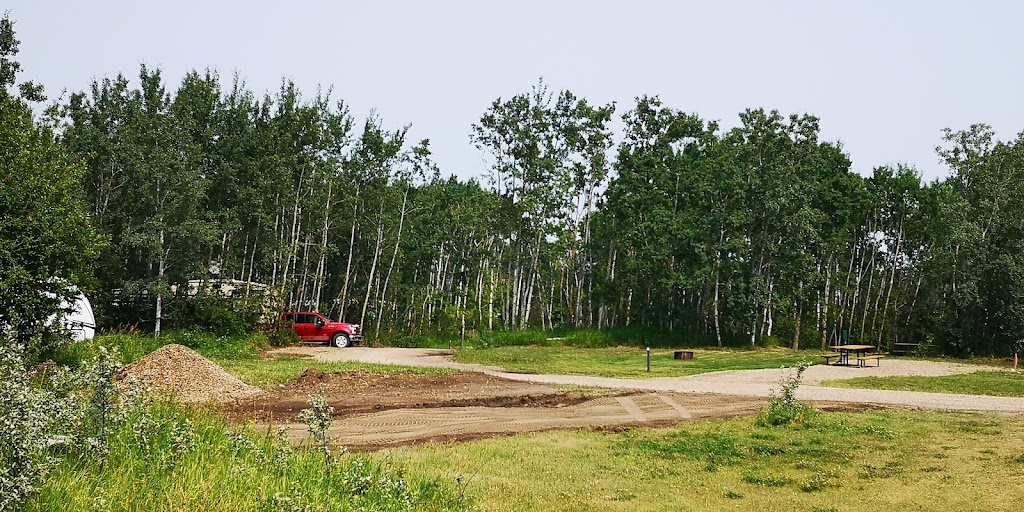 Fawn Meadows Golf and Country Club | 1750 20 St, Delburne, AB T0M 0V0, Canada | Phone: (403) 749-3296