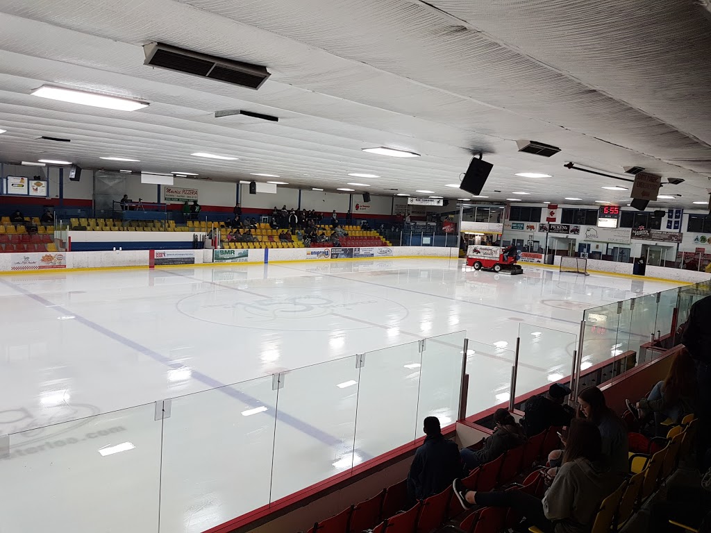 Aréna Jacques Chagnon - Poste 700 | 205 LEWIS O, Waterloo, QC J0E 2N0, Canada | Phone: (450) 539-2282