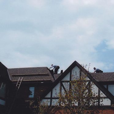 Edges Roofing Co | 26 Nightingale St, Hamilton, ON L8L 1R6, Canada | Phone: (905) 527-3575