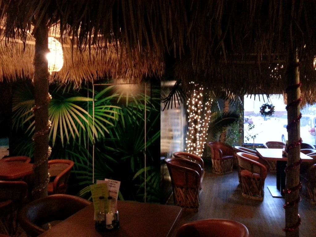 Las Palapas Resort Grill | 910 Victoria Ave, Saskatoon, SK S7N 0Z6, Canada | Phone: (306) 244-5556