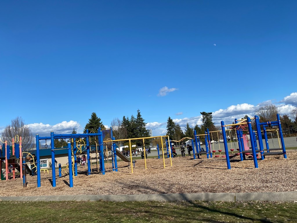 Cedar Hills Elementary | 12370 98 Ave, Surrey, BC V3V 2K3, Canada | Phone: (604) 581-0407