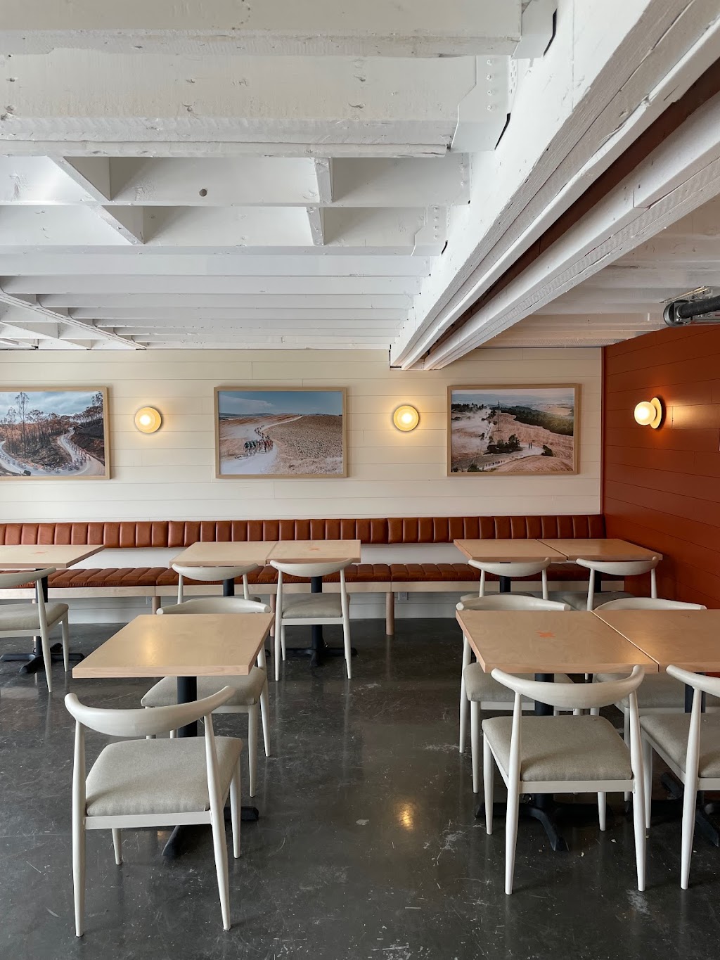 Le Bolt Café | 100 Chem. Lakeside, Knowlton, QC J0E 1V0, Canada | Phone: (514) 513-1207