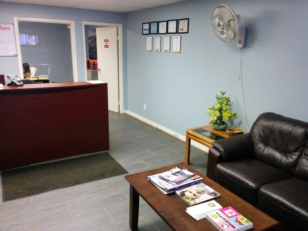 Lakeshore Motors Ltd. | 100 Lodge St, Waterloo, ON N2J 2V5, Canada | Phone: (519) 886-1679