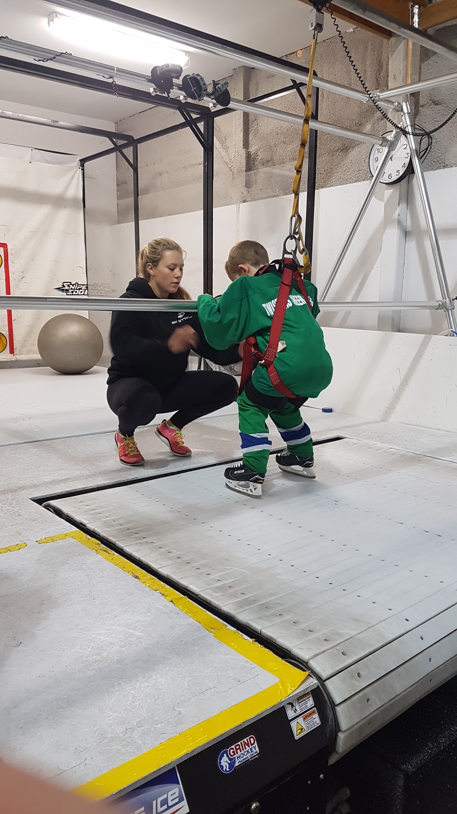 Grind Hockey Training Centre | 826 King St N, Waterloo, ON N2J 4G8, Canada | Phone: (519) 572-0279