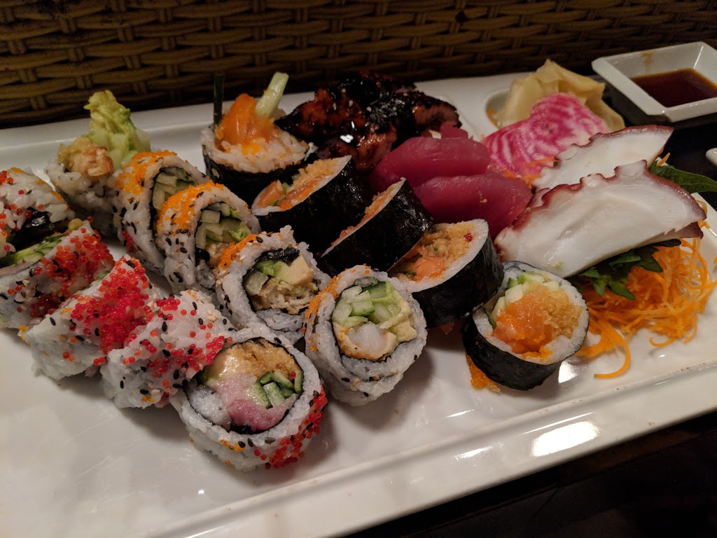 Kazumi Sushi Lounge | 6394 Rue Sherbrooke E, Montréal, QC H1N 3P6, Canada | Phone: (438) 380-9898