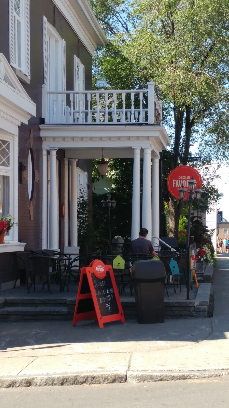 Délicatesse Aux Ptits Oignons | 45 Avenue Bégin, Lévis, QC G6V 4B8, Canada | Phone: (418) 835-1816