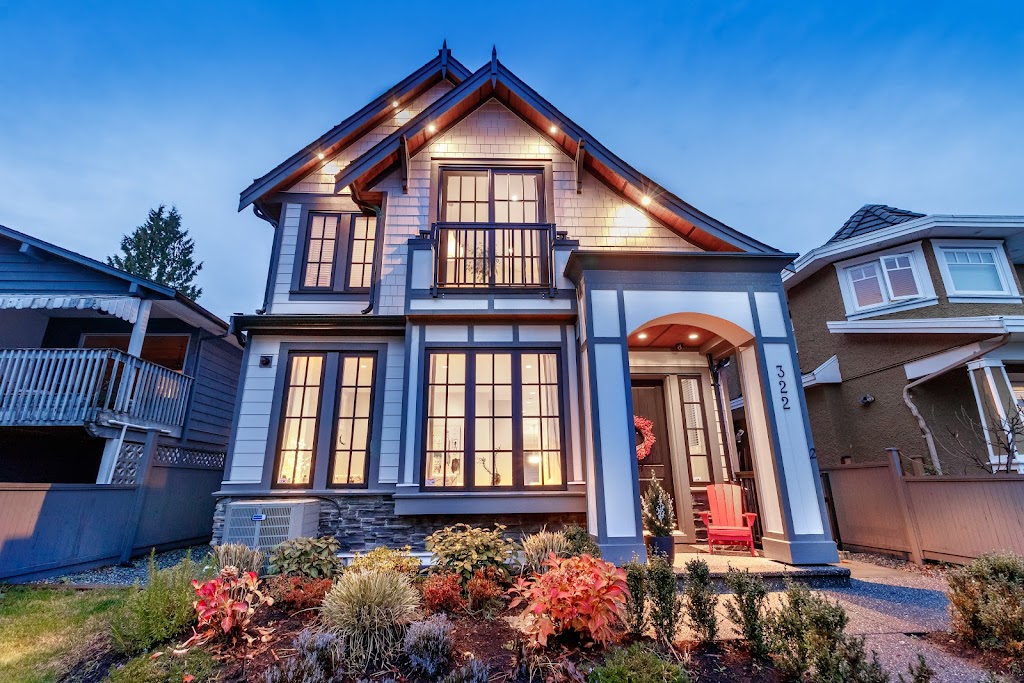 Valentin Home Photography | 555 Foster Ave, Coquitlam, BC V3J 0B6, Canada | Phone: (778) 999-3260