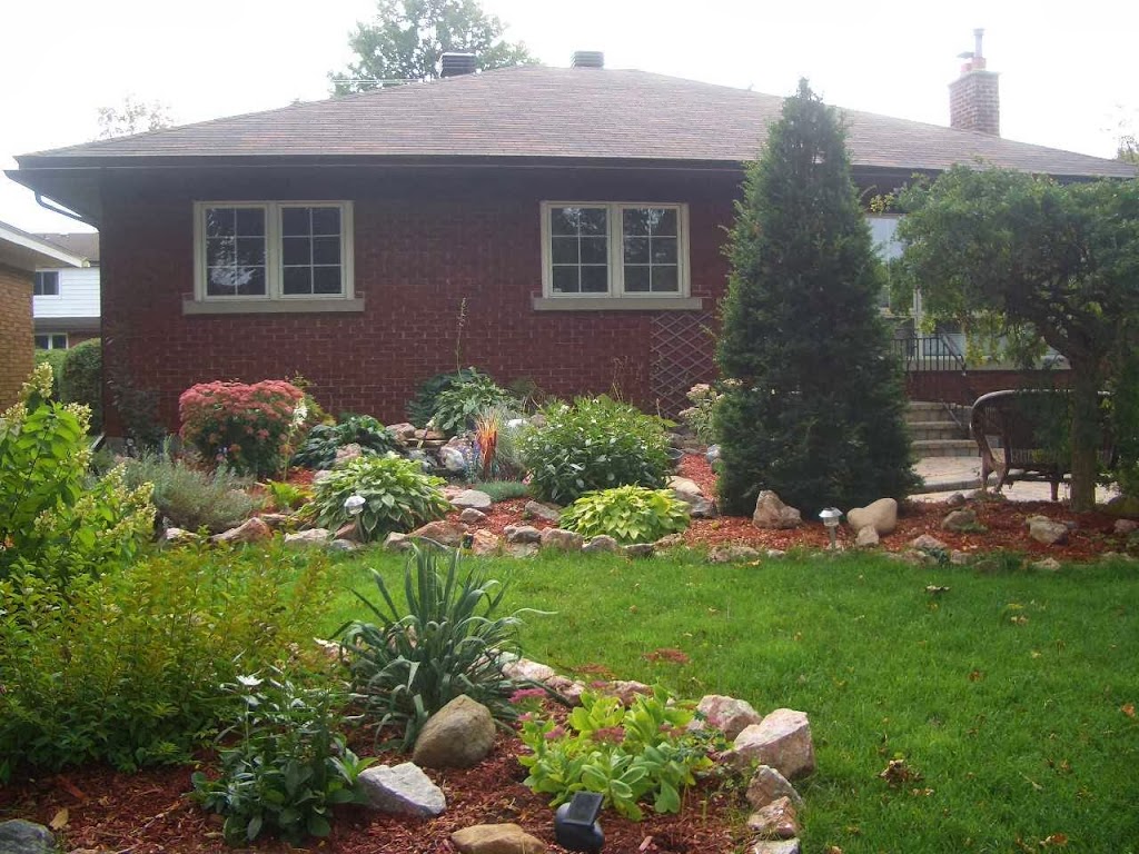 An Angels Wing (near Hospitals) Bed and Breakfast Inn | 678 Chapman Blvd, Ottawa, ON K1G 1T6, Canada | Phone: (613) 736-7387