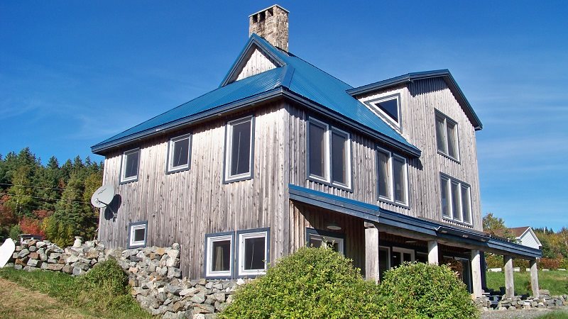 Blue Tin Roof B&B (The Nest) | 7957 NS-337, Antigonish, NS B2G 2L1, Canada | Phone: (902) 995-0351