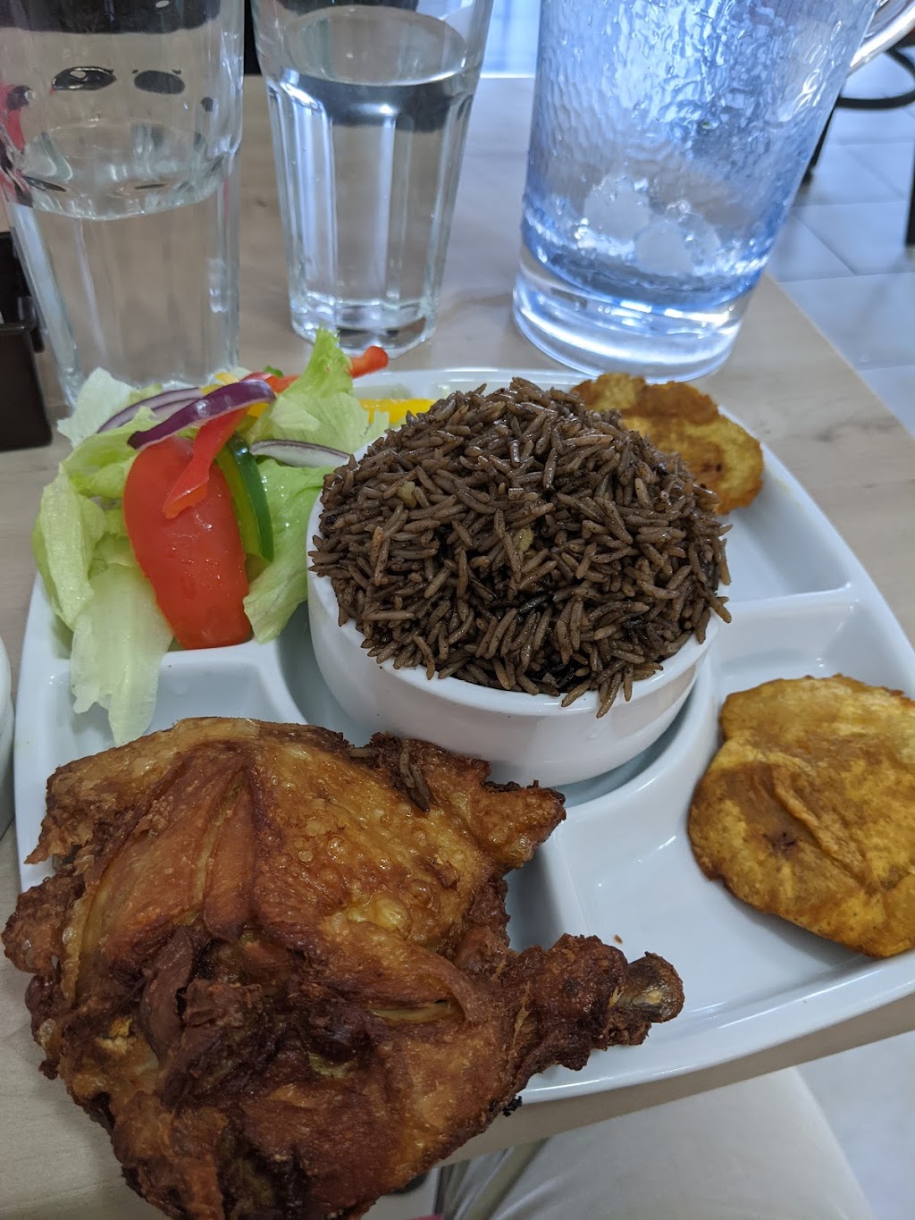 LOURDIE GOURMANDISE | 4457 Rue Beaubien E, Montréal, QC H1T 1T3, Canada | Phone: (514) 729-5533
