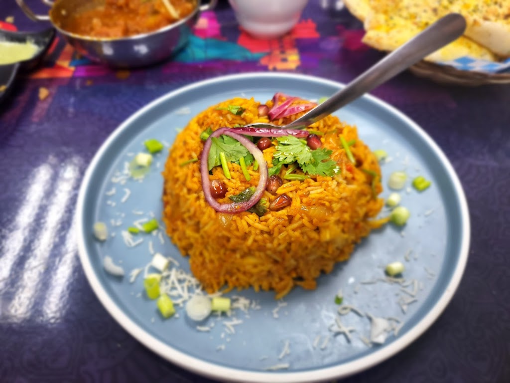 The Curry House | 29516 ON-28, Bancroft, ON K0L 1C0, Canada | Phone: (613) 442-7789