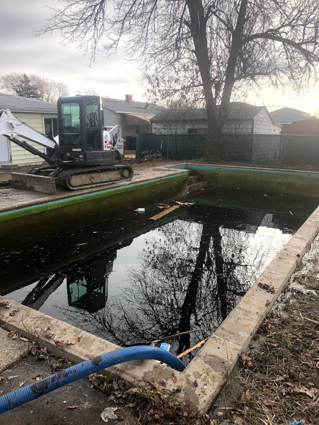 UnderDogg Construction Excavating & Demolition | 3401 Lake Shore Rd, Buffalo, NY 14219, USA | Phone: (716) 270-7206