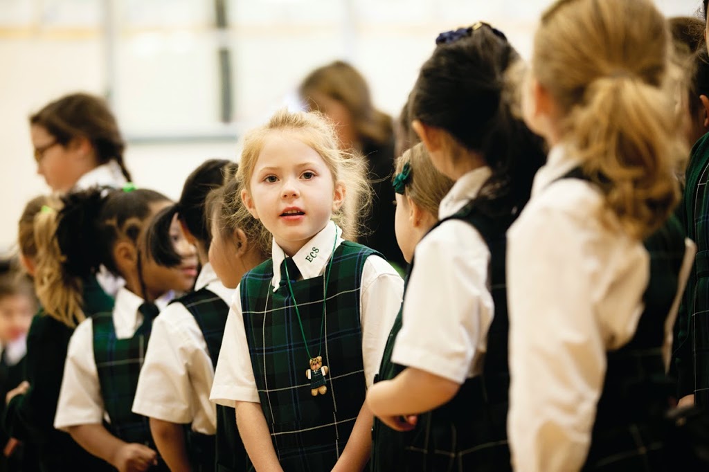 Miss Edgars & Miss Cramps School | 525 Avenue Mount Pleasant, Westmount, QC H3Y 3H6, Canada | Phone: (514) 935-6357