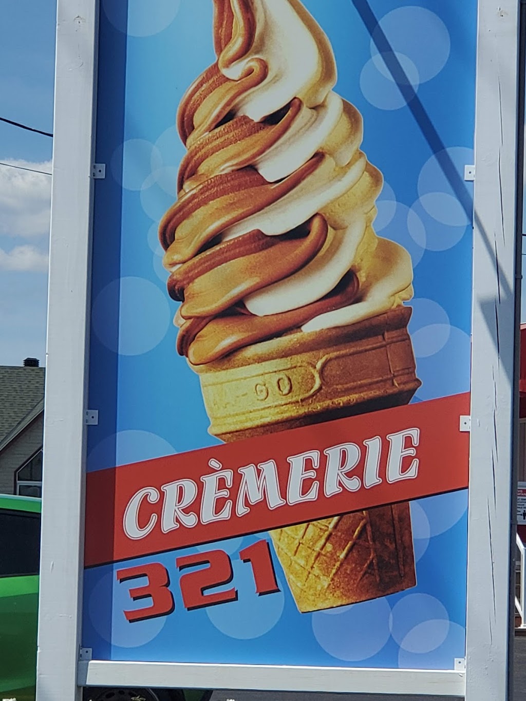 Cremerie 321 | 612 Route 321 S, Saint-André-Avellin, QC J0V 1W0, Canada | Phone: (819) 516-3210