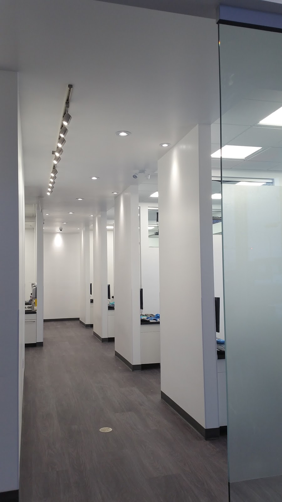 Aura Dental | 1709 Winnipeg St, Regina, SK S4P 1G1, Canada | Phone: (306) 205-1012