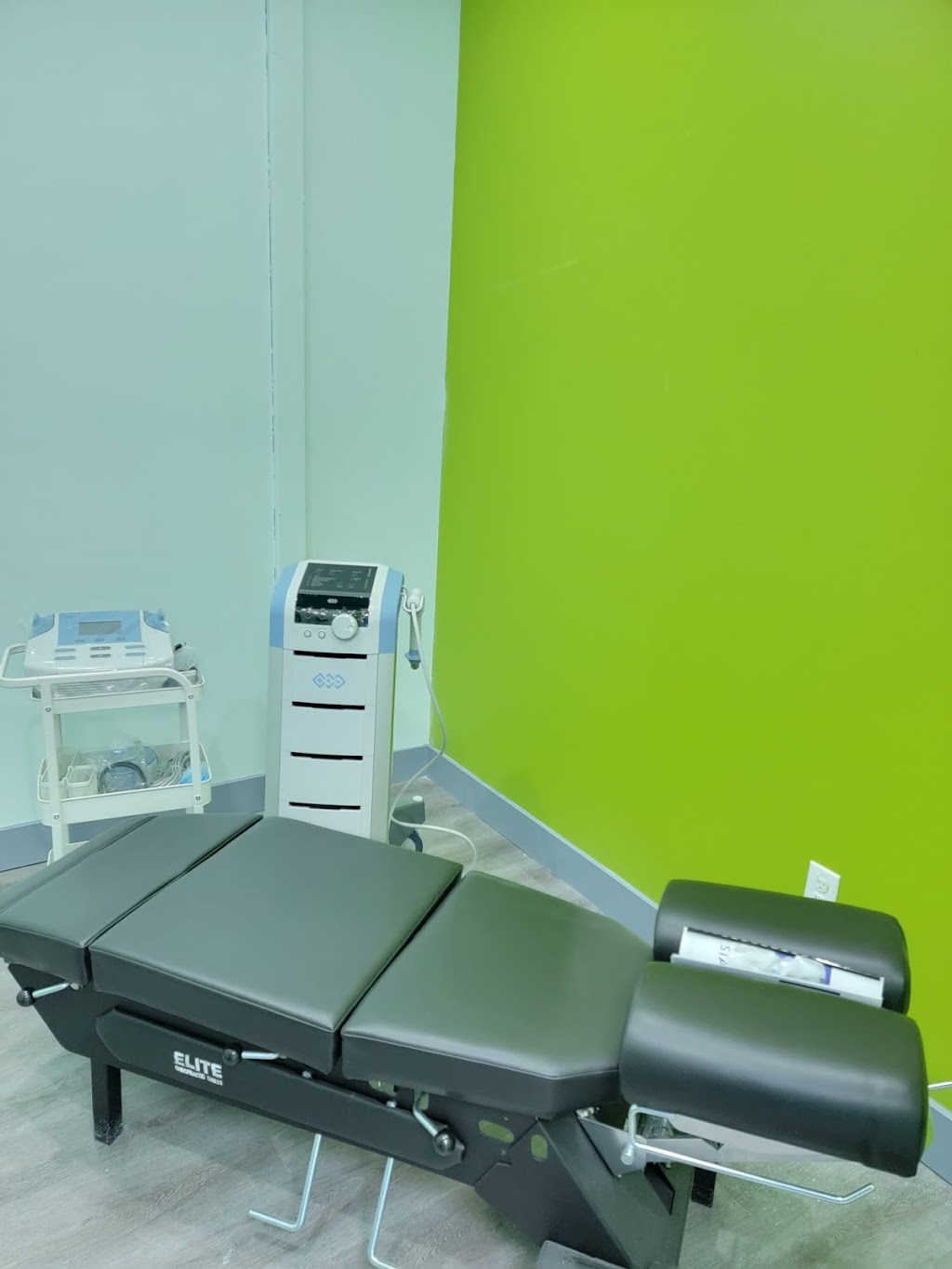 Vista Physiotherapy and Massage | 920 36 St NE #121, Calgary, AB T2A 6L8, Canada | Phone: (403) 300-5555