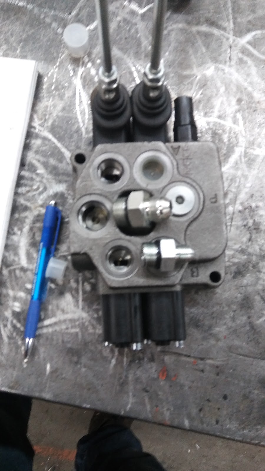 Hunt Refrigeration Inc | 6360 Notre Dame E, Montréal, QC H1N 2E1, Canada | Phone: (514) 259-9041