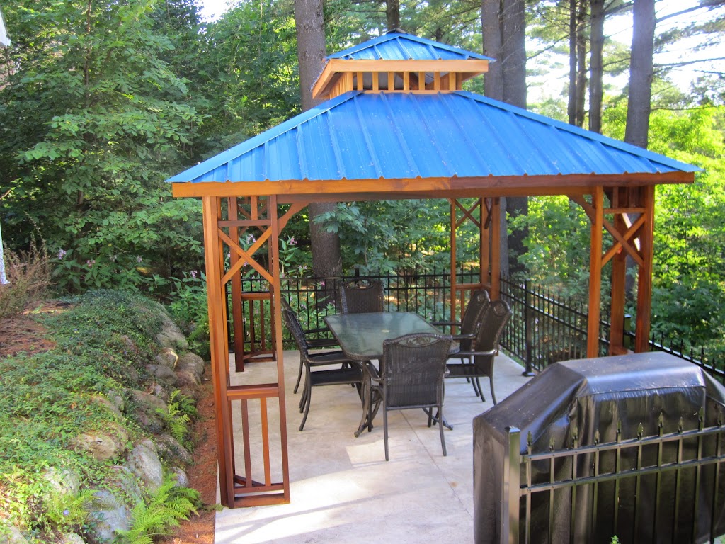 Brossard Garden Furniture | 5305 Grande Allée, Brossard, QC J4Z 3G7, Canada | Phone: (450) 443-2277