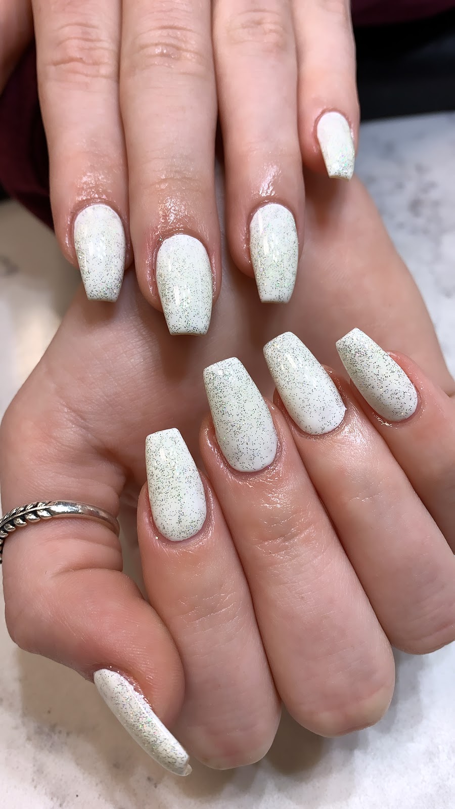 Regal Nails, Salon & Spa | 1050 Hoover Park Dr, Whitchurch-Stouffville, ON L4A 0K2, Canada | Phone: (905) 642-2662