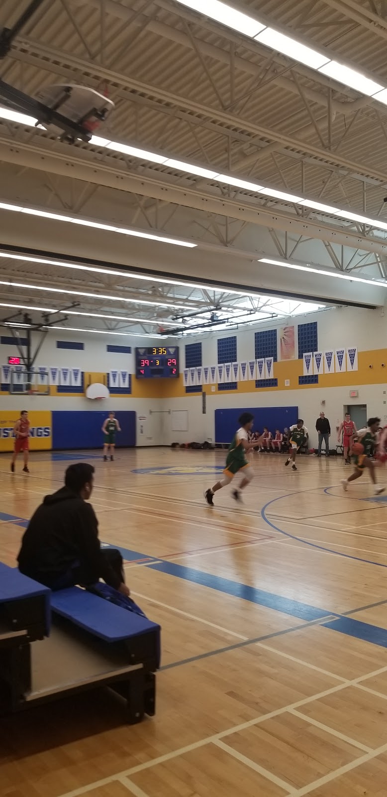 St. Maximilian Kolbe Catholic High School | 278 Wellington St E, Aurora, ON L4G 1J5, Canada | Phone: (905) 727-5652