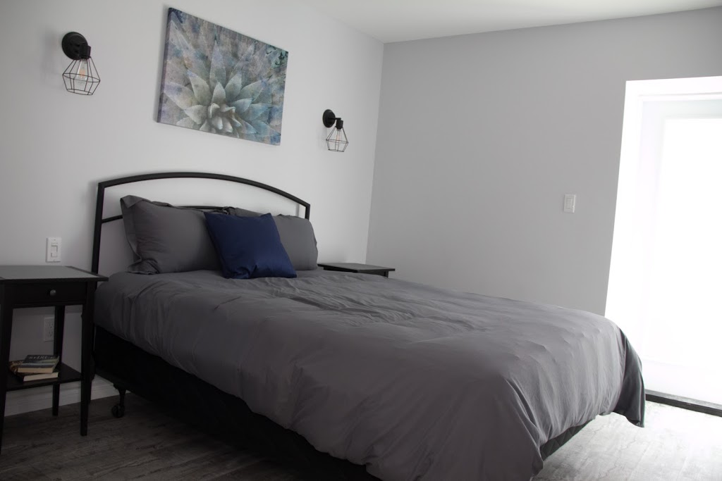 My Lighthouse Cottages | 2 Dover St, Dunnville, ON N1A 2W6, Canada | Phone: (289) 237-2154