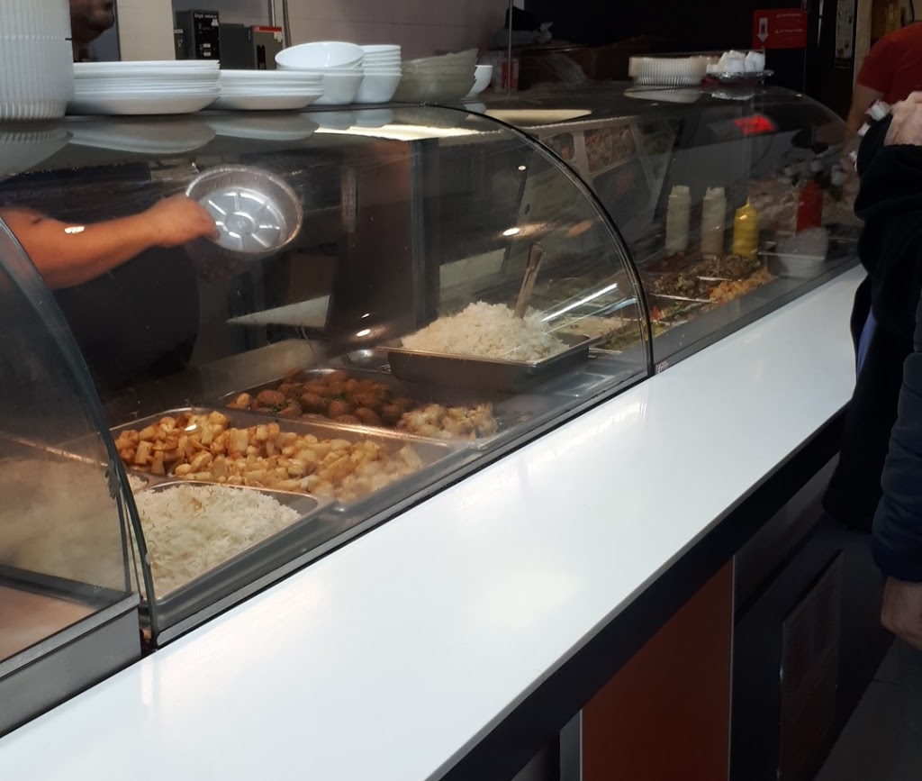 Restaurant Gourmet Taouk | 3096 Boulevard Moïse-Vincent, Saint-Hubert, QC J3Y 8Z2, Canada | Phone: (450) 445-6060